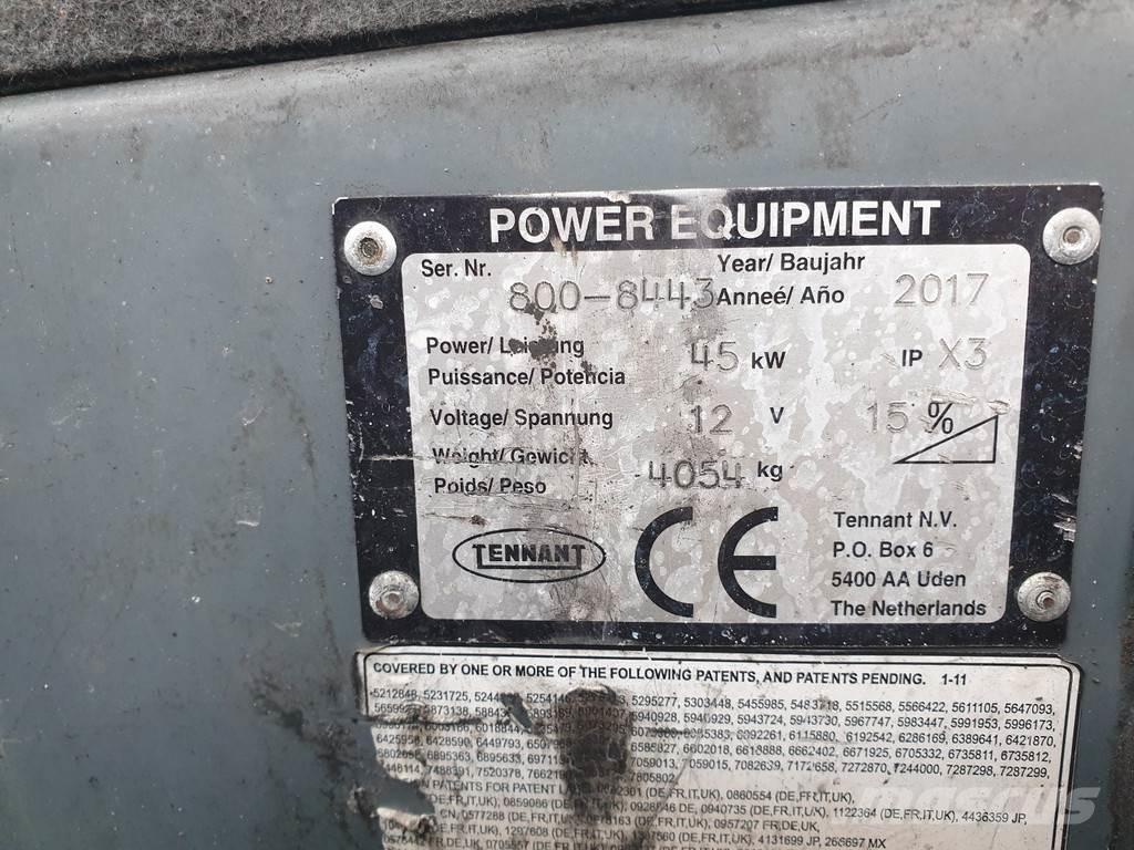 Tennant 800 Balayeuse / Autolaveuse