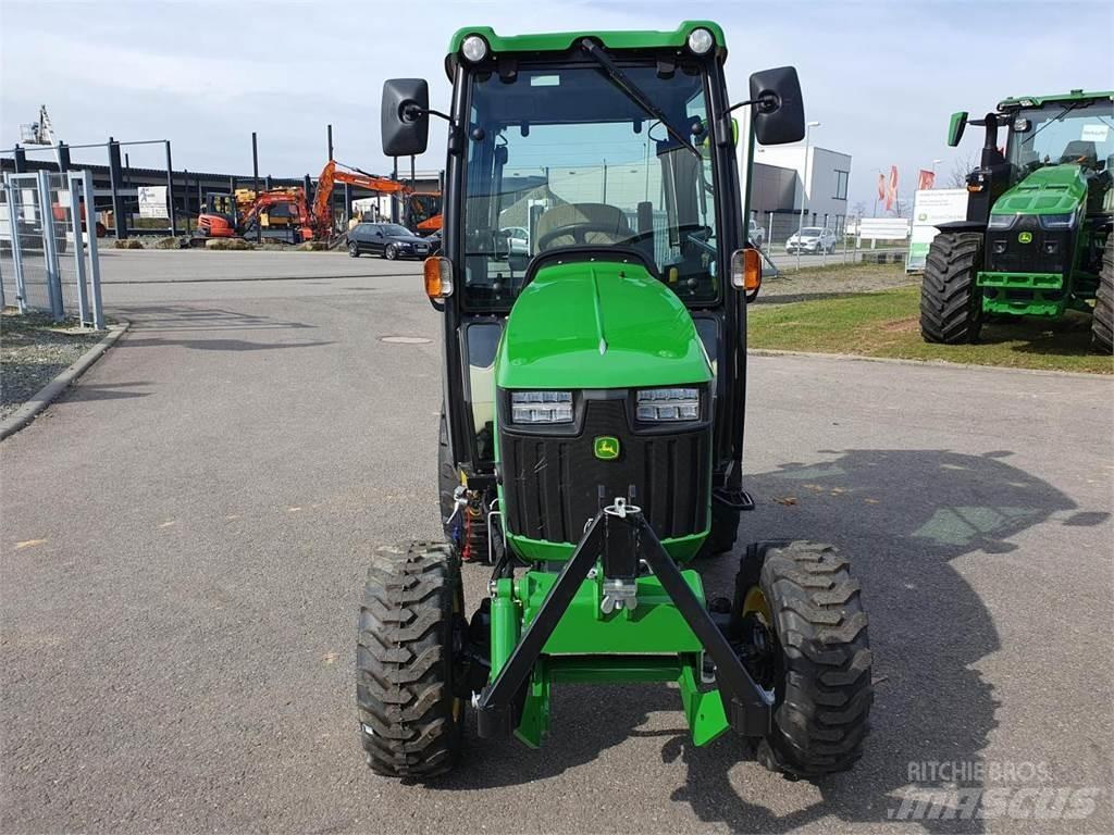 John Deere 2026R Micro tracteur