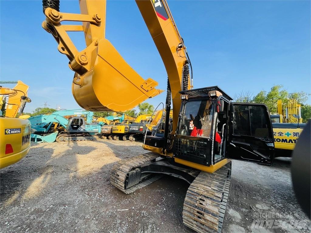 CAT 320d2l Pelle sur chenilles