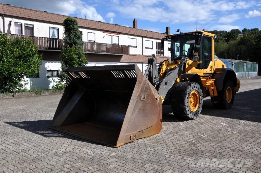 Volvo L90H Long Boom Chargeuse sur pneus