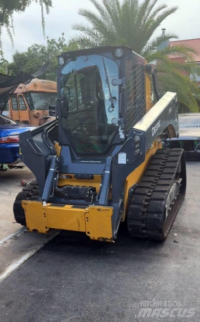 John Deere 331G Chargeuse compacte