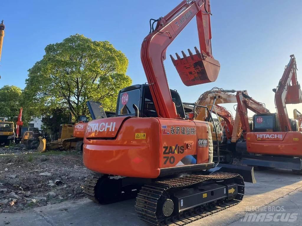Hitachi ZX 70 Pelle sur chenilles