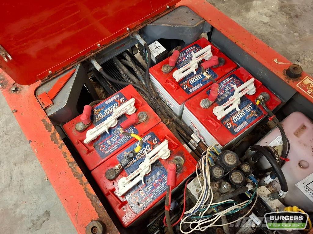 SkyJack SJ16 Autre nacelle élévatrice