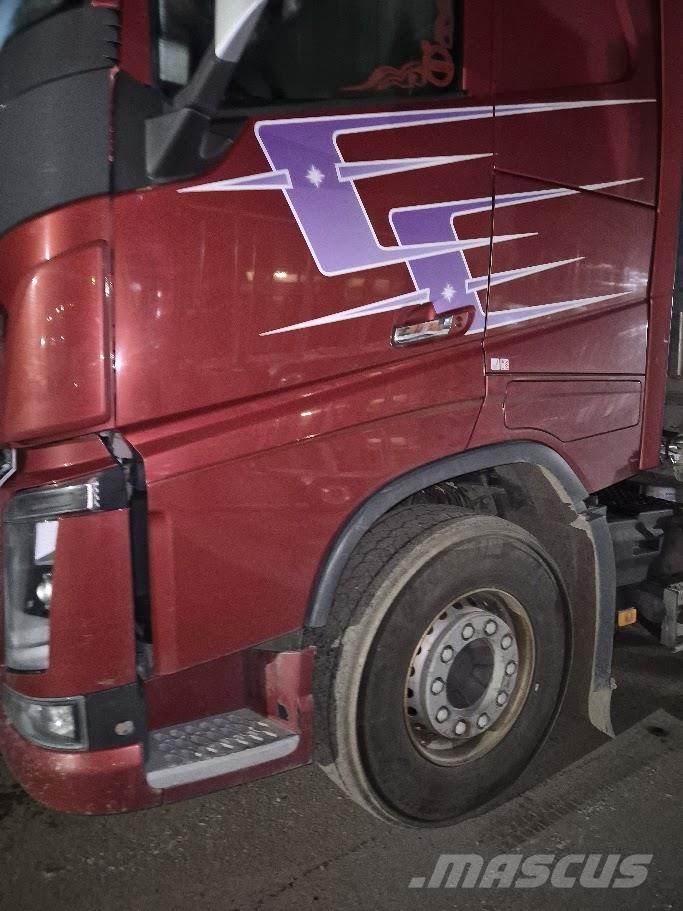 Volvo FH16 8x4  750 Camion grumier
