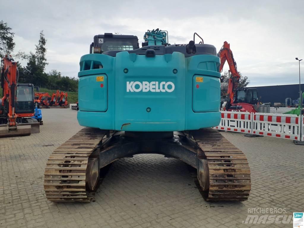 Kobelco SK 270 LC Pelle sur chenilles
