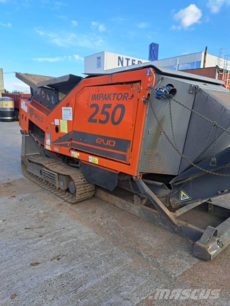 Arjes 250 Impaktor Broyeur à déchets