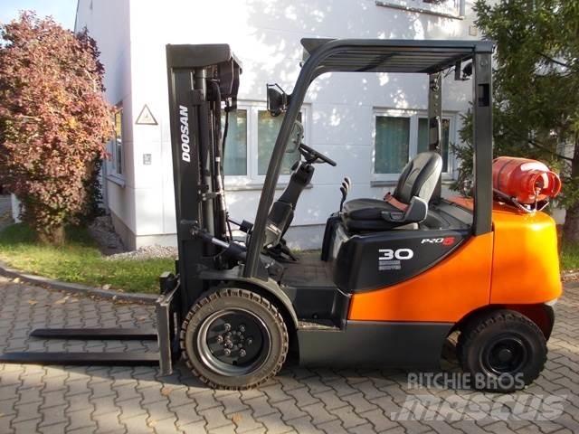Doosan G 30 E Chariots GPL