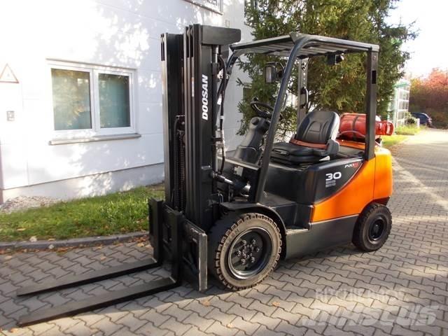 Doosan G 30 E Chariots GPL