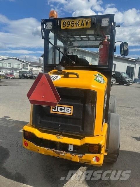 JCB 403 Chargeuse sur pneus
