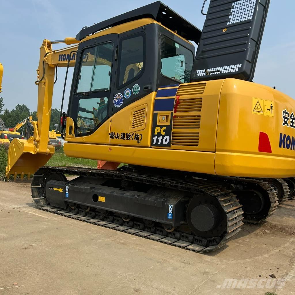 Komatsu 110 Pelle sur chenilles
