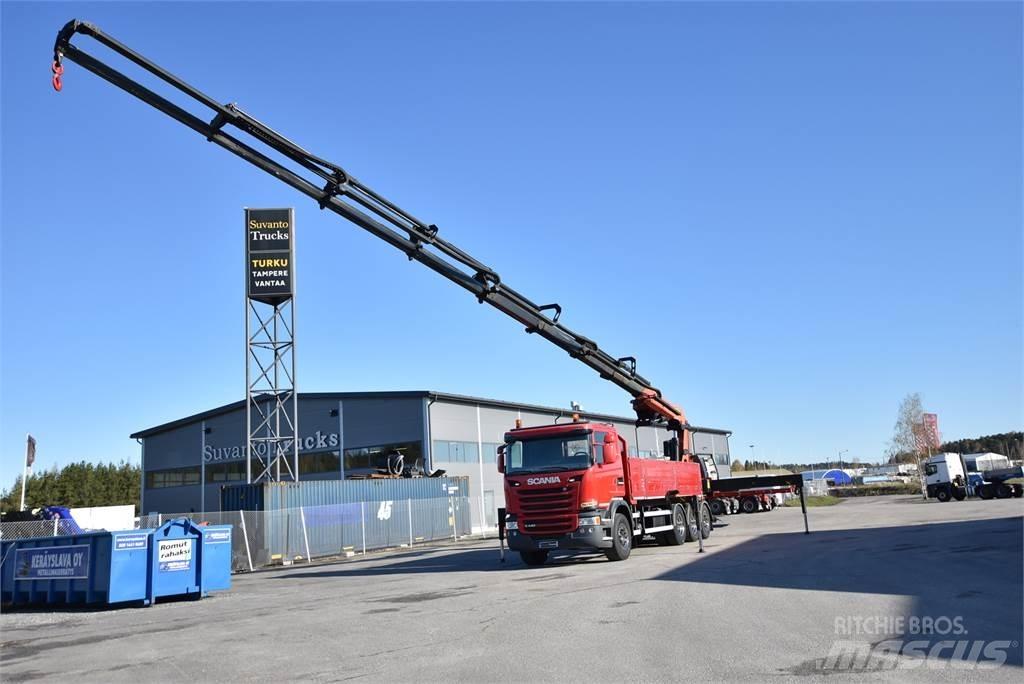 Scania G440 8X4 Camion plateau ridelle avec grue