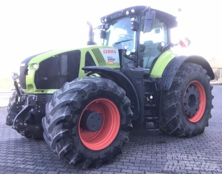 CLAAS AXION 960 Tracteur