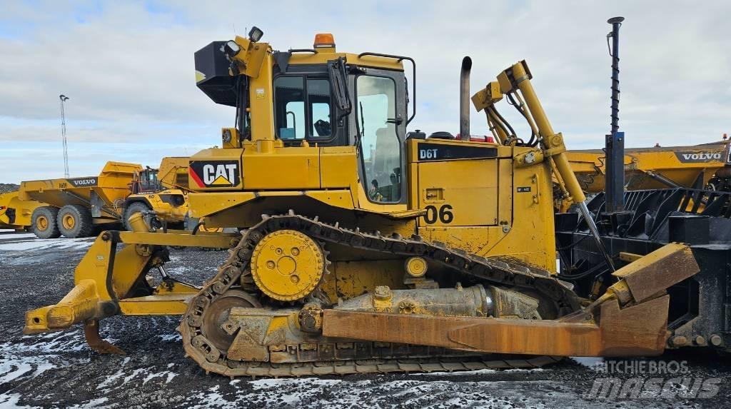 CAT D 6 T XL Bouteurs sur chenilles