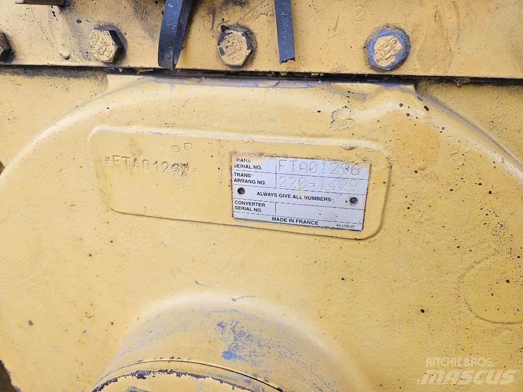 CAT D 6 T XL Bouteurs sur chenilles