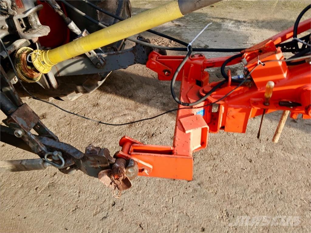 Kuhn GA 6501 Faucheuse andaineuse automotrice