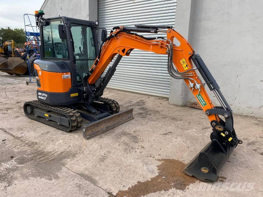 Develon DX 27 Z-7 Mini pelle < 7t