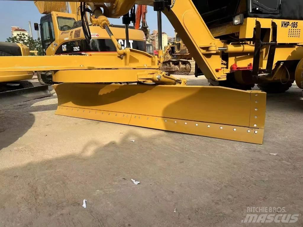 CAT 140 H Niveleuse