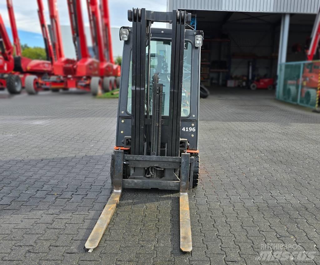 Doosan B 20 T-5 FFT Chariots élévateurs électriques
