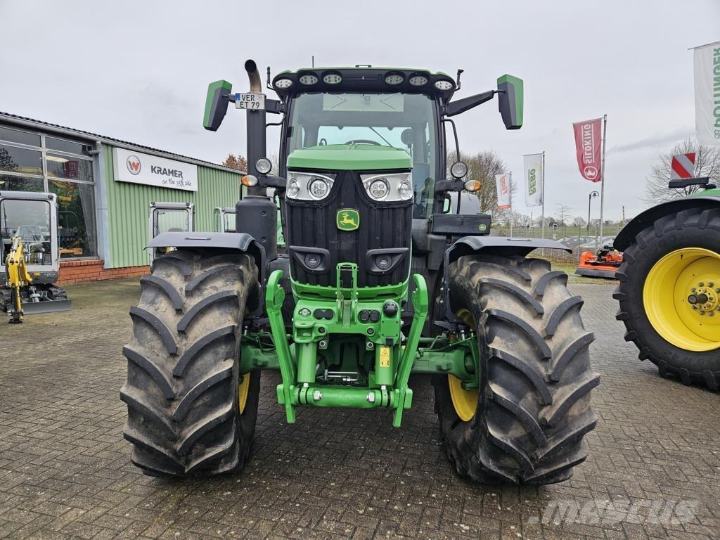 John Deere 6R215 Tracteur
