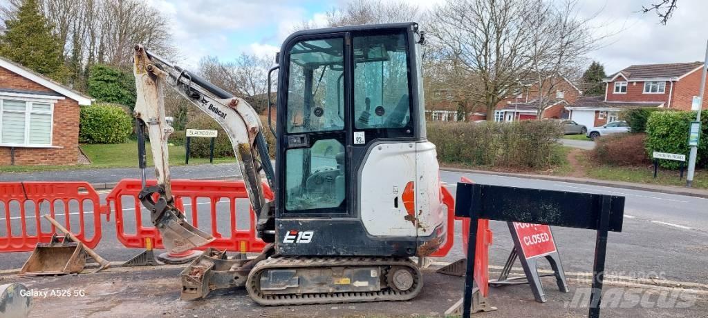 Bobcat E 19 CABIN Mini pelle < 7t