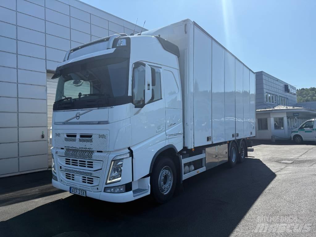 Volvo FH 540 6x2 Camion Fourgon