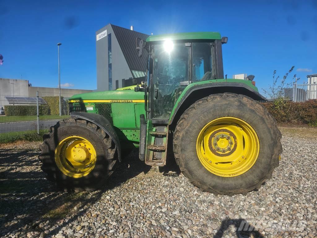 John Deere 6910 Tracteur