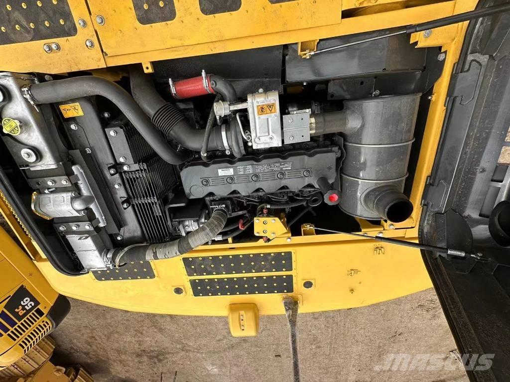 Komatsu PC 220 Pelle sur chenilles