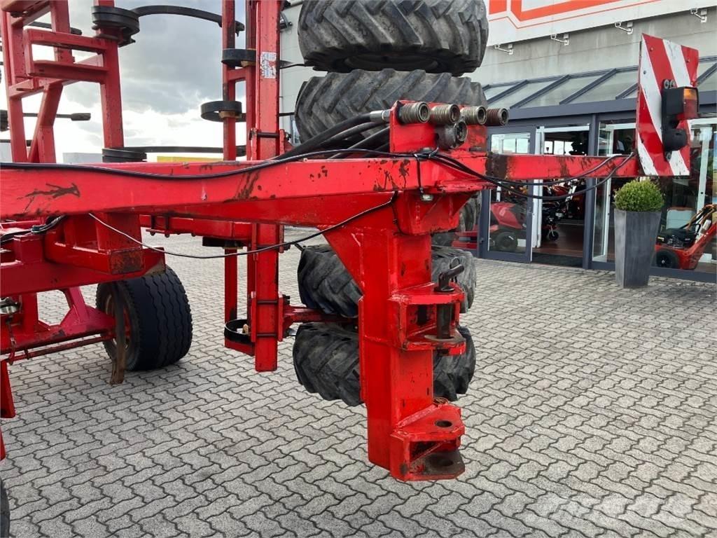 Baarck 6 mtr. Déchaumeur, cultivateur