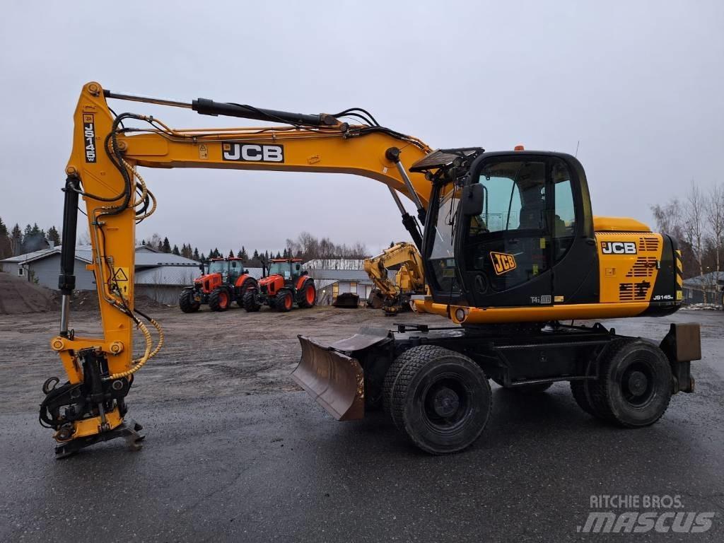 JCB JS 145 W Pelle sur pneus