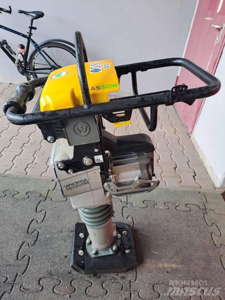 Wacker Neuson AS50e Compacteurs