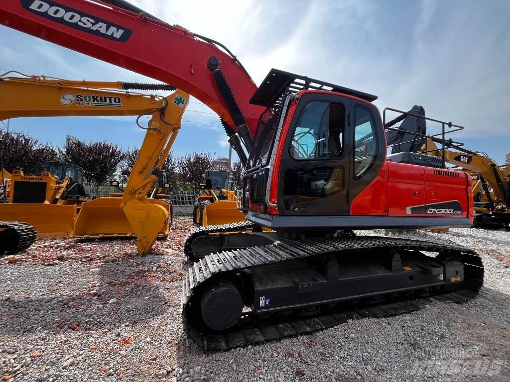 Doosan DX 300 LC-9C Pelle sur chenilles