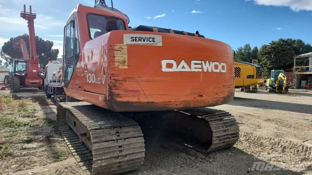 Daewoo EXCA 130 LCV Pelle sur chenilles