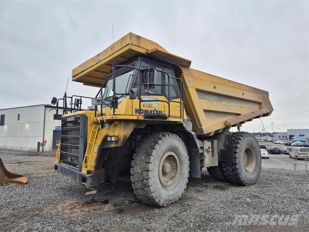 Komatsu HD605 Tombereau articulé