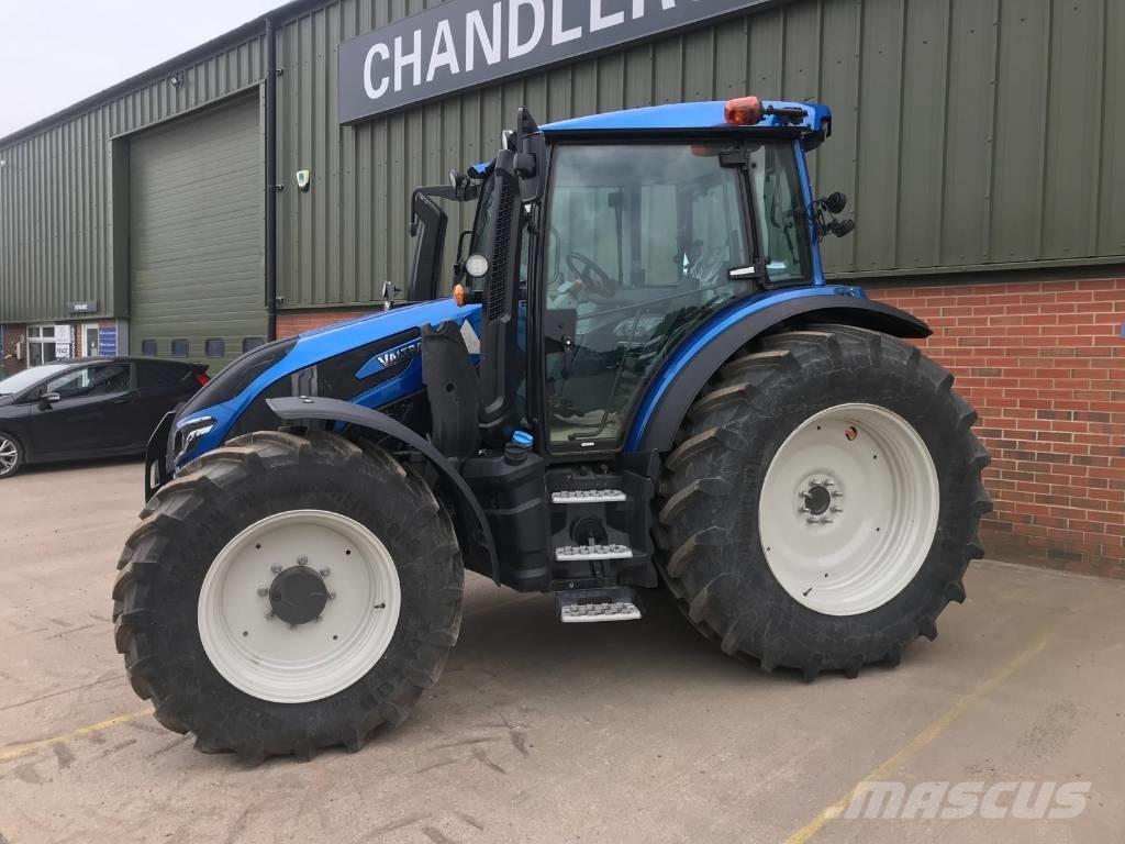 Valtra G 135 A Tracteur