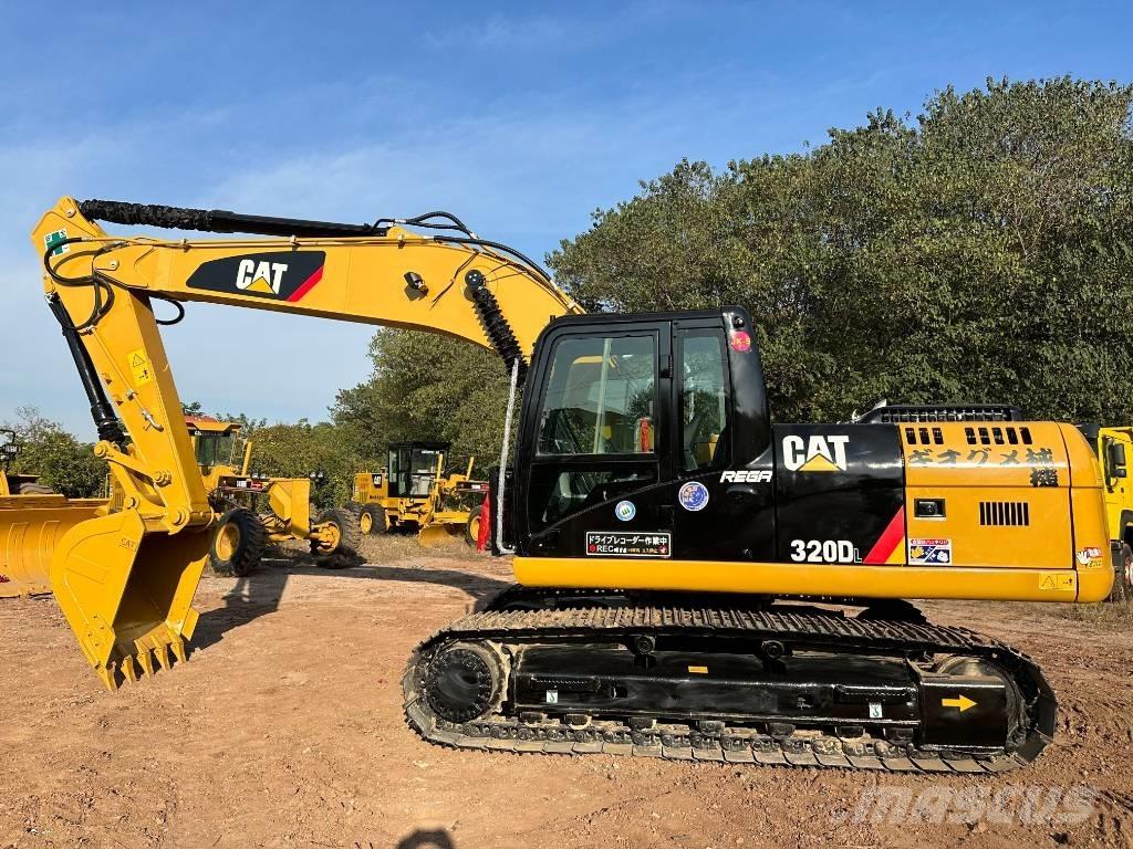 CAT 320DL Pelle sur chenilles