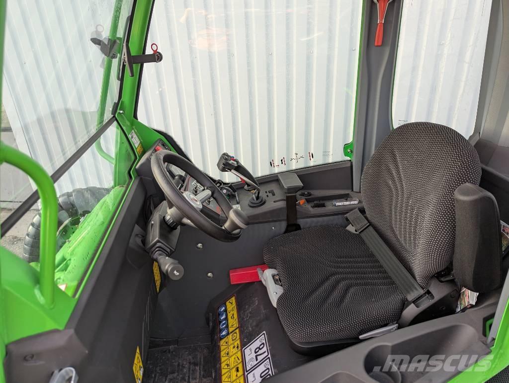 Avant 640 Chargeuse compacte