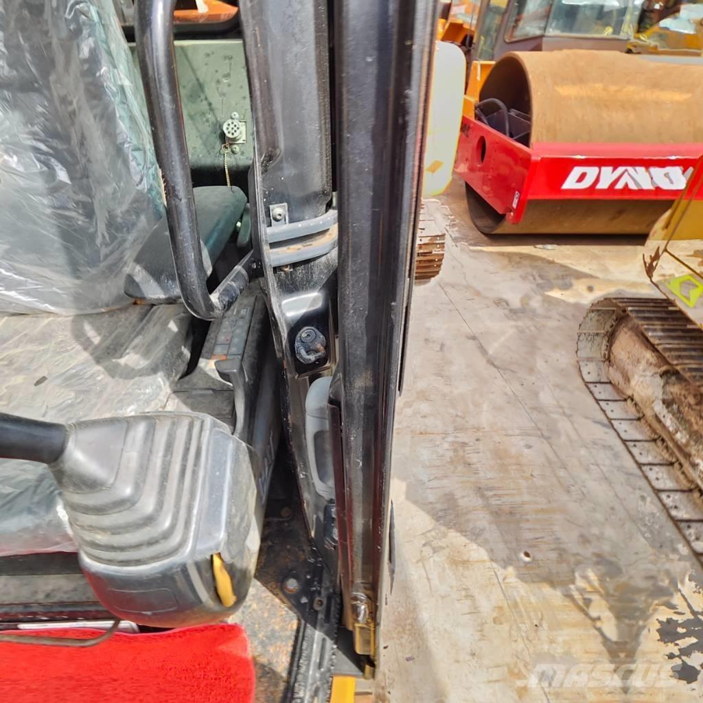 CAT 308 D Mini pelle 7t-12t