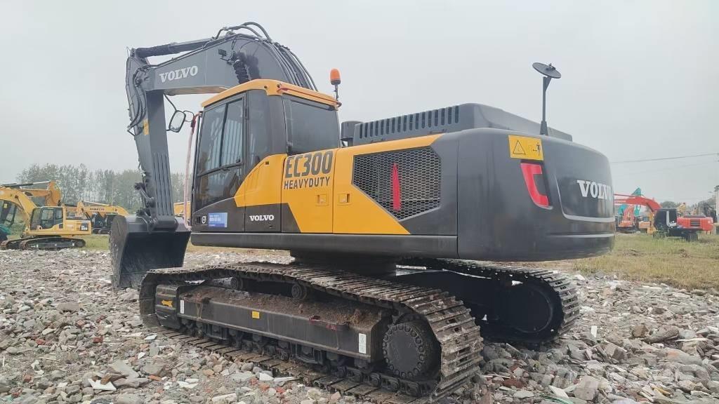 Volvo EC300 D Mini pelle < 7t