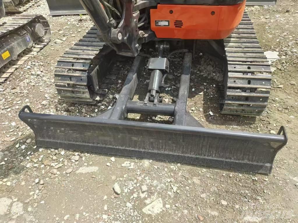 Kubota U 35 Mini pelle < 7t