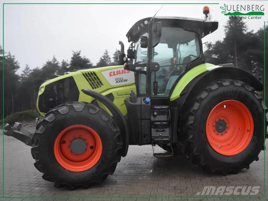 CLAAS AXION 850 Tracteur