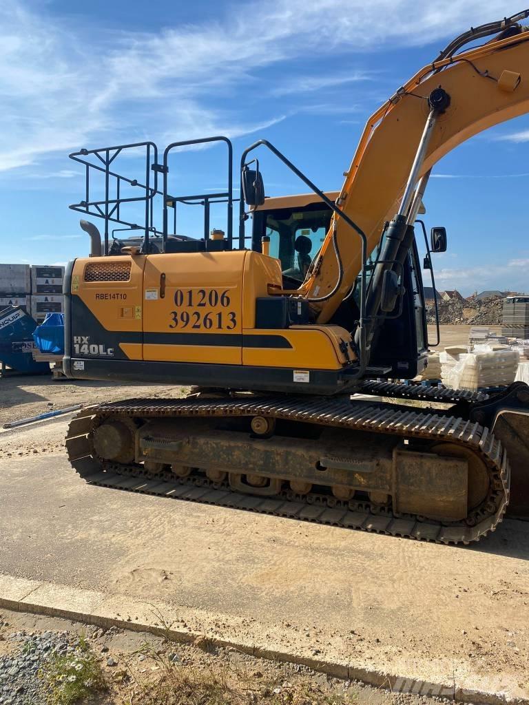 Hyundai HX140LC Pelle sur chenilles