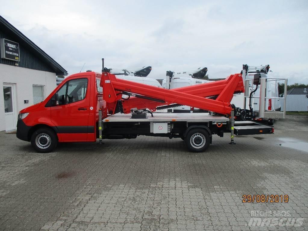 VERSALIFT VTX 240 G3 Camion nacelle