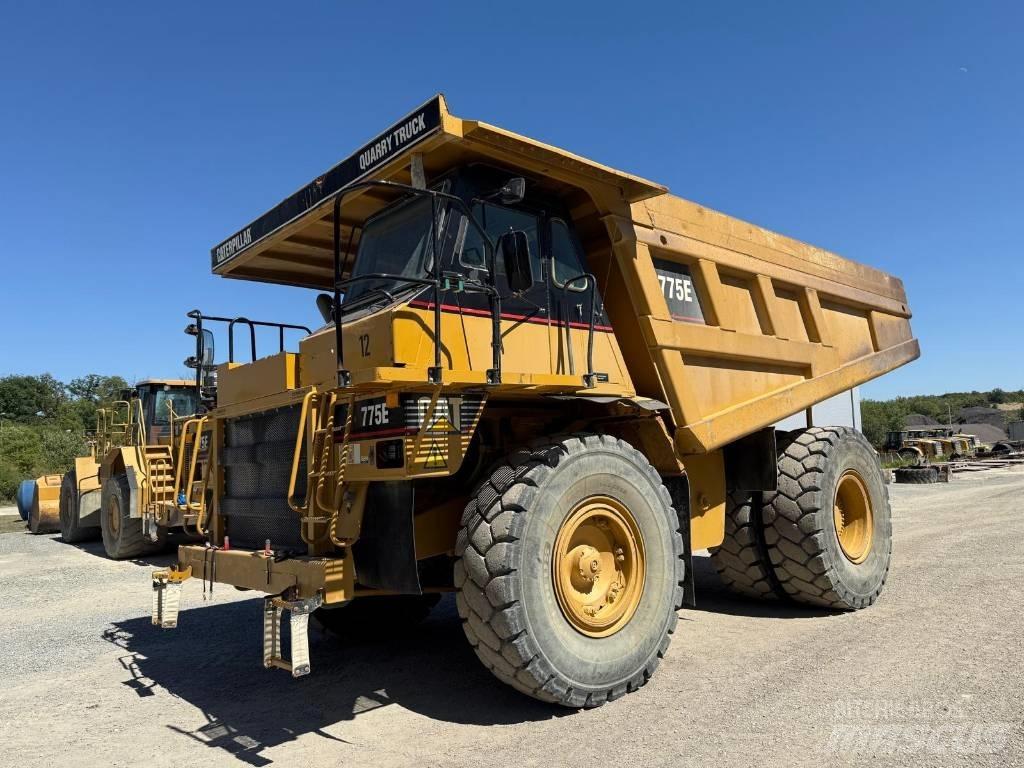 CAT 775 E Tombereau rigide