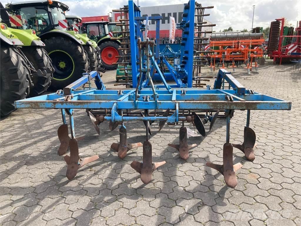 Lemken Smaragd 300 Déchaumeur, cultivateur