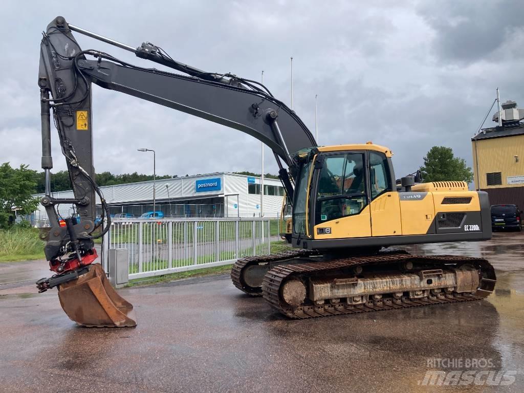 Volvo EC 220 DL Pelle sur chenilles