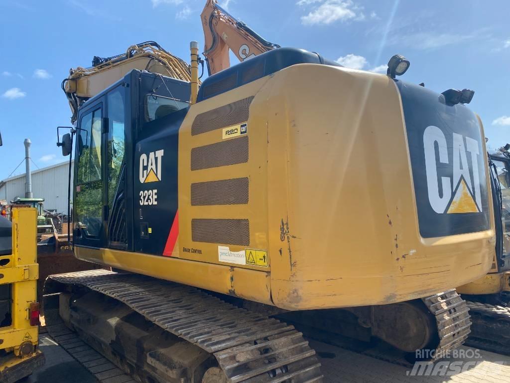 CAT 323 EL Pelle sur chenilles