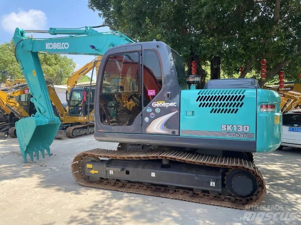 Kobelco SK130-8 Mini pelle 7t-12t