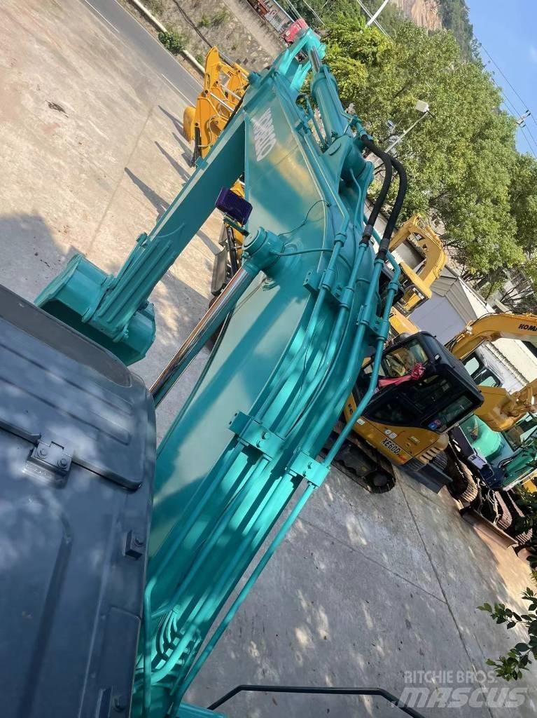 Kobelco SK130-8 Mini pelle 7t-12t
