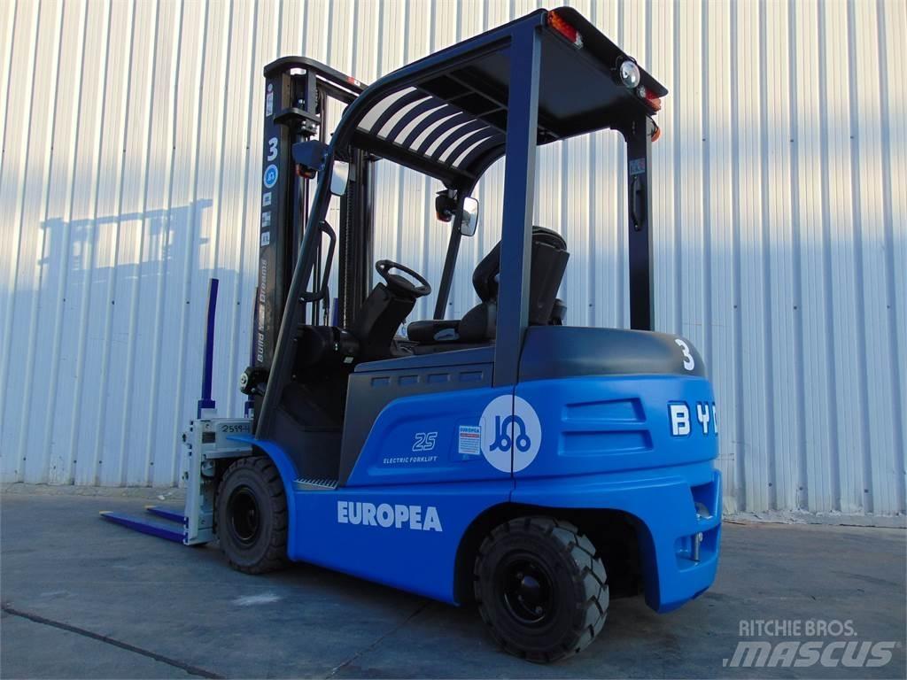  ECB25C Chariots élévateurs électriques