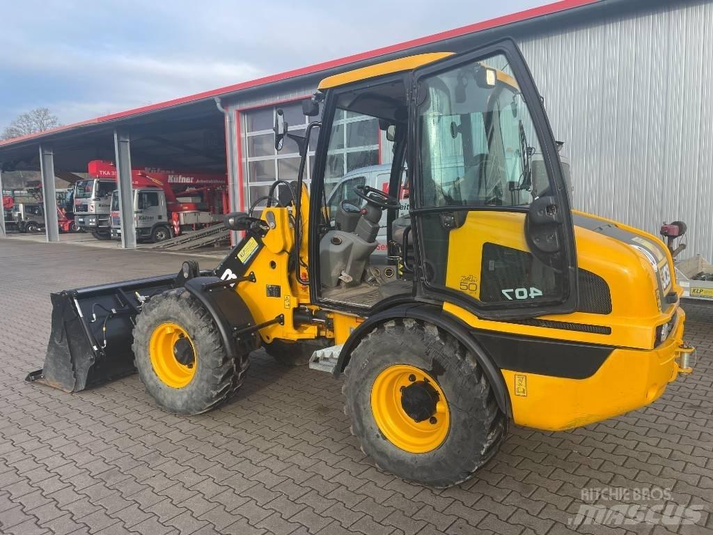 JCB 407 Chargeuse sur pneus